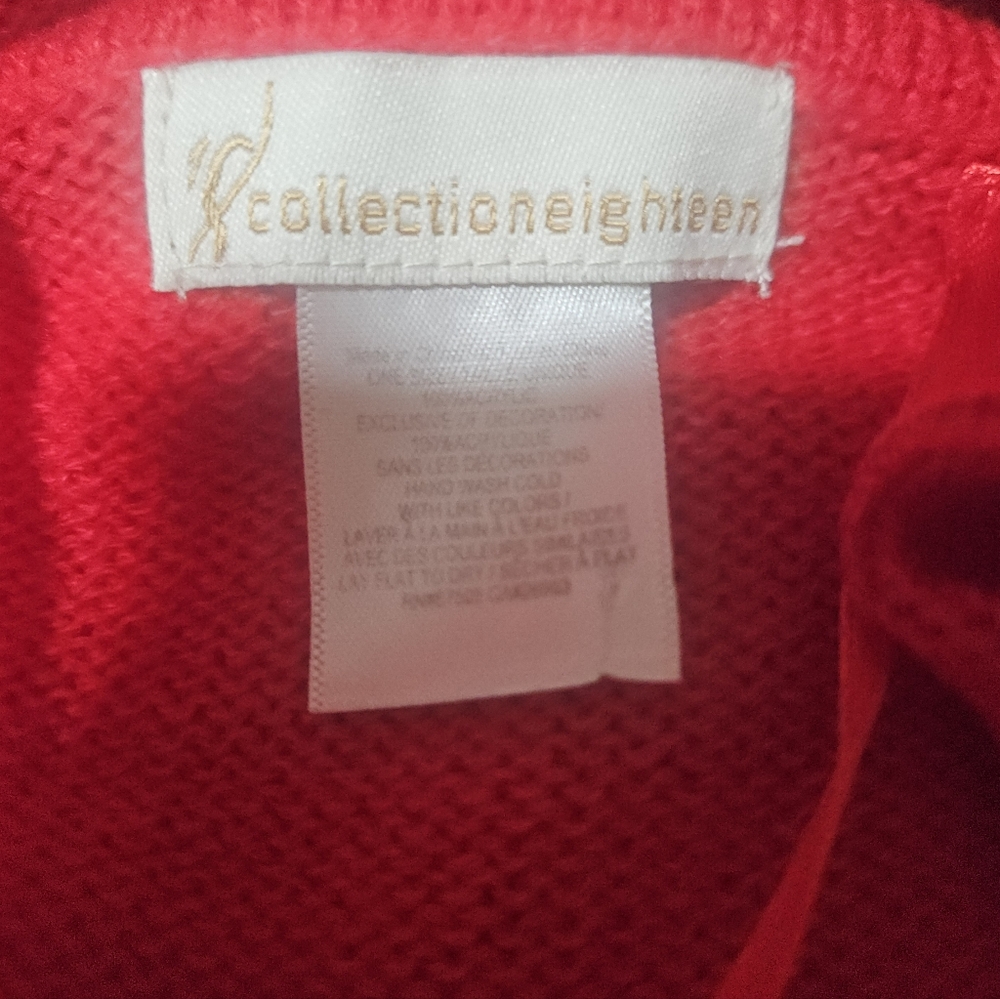 Collection Eighteen Red Poncho and Hat Set - Picture 2 of 7